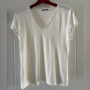 Women's V-Neck Tee - Off White